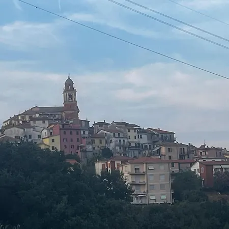 Laya Marina * Valeriano Lunense